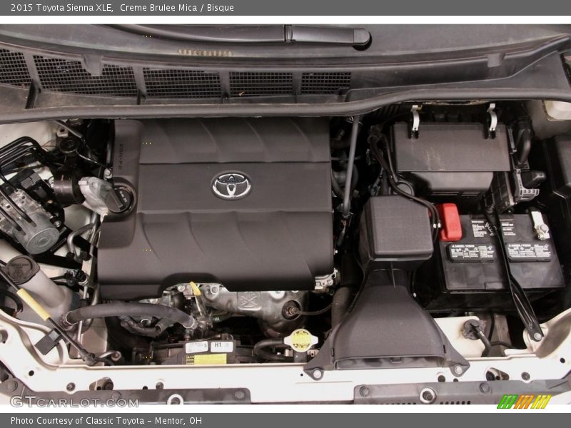 Creme Brulee Mica / Bisque 2015 Toyota Sienna XLE