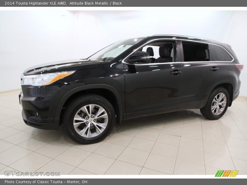 Attitude Black Metallic / Black 2014 Toyota Highlander XLE AWD