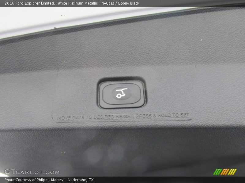 White Platinum Metallic Tri-Coat / Ebony Black 2016 Ford Explorer Limited