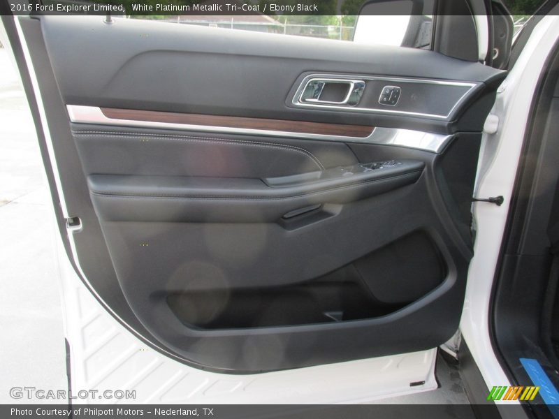 White Platinum Metallic Tri-Coat / Ebony Black 2016 Ford Explorer Limited