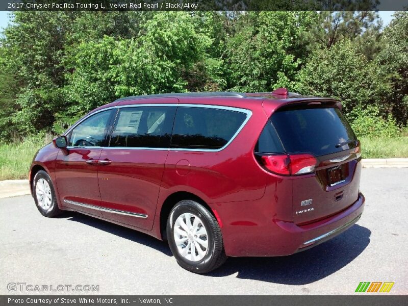 Velvet Red Pearl / Black/Alloy 2017 Chrysler Pacifica Touring L