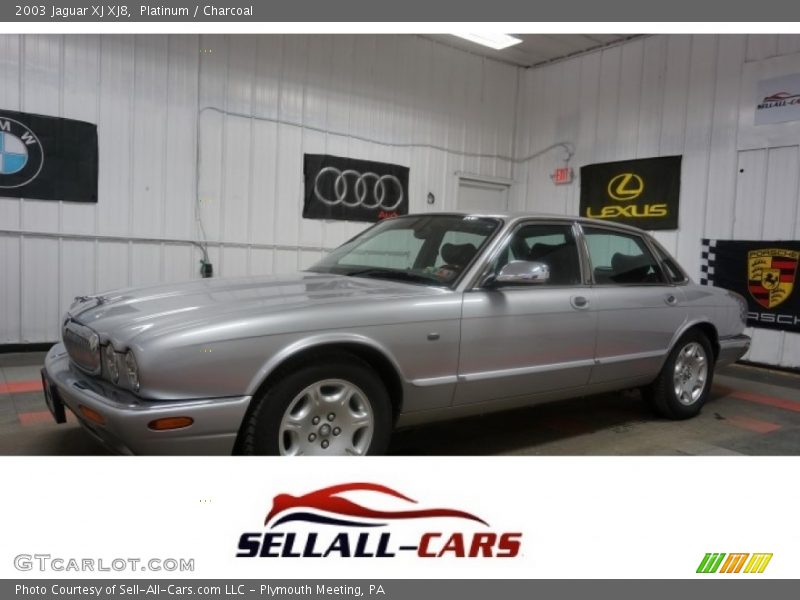 Platinum / Charcoal 2003 Jaguar XJ XJ8
