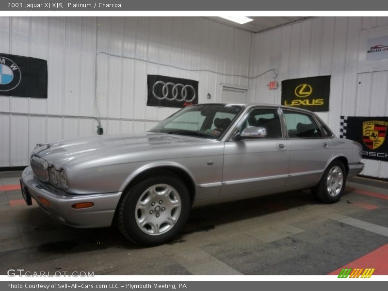 Platinum / Charcoal 2003 Jaguar XJ XJ8