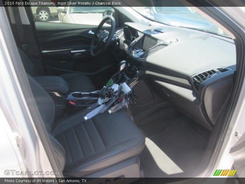 Ingot Silver Metallic / Charcoal Black 2016 Ford Escape Titanium