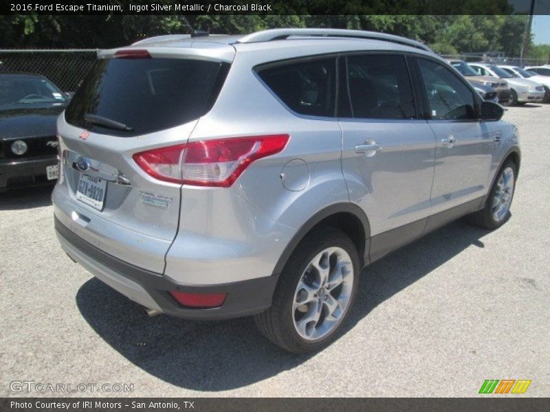 Ingot Silver Metallic / Charcoal Black 2016 Ford Escape Titanium