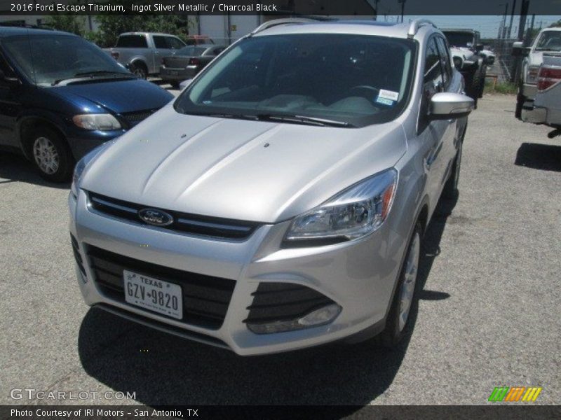 Ingot Silver Metallic / Charcoal Black 2016 Ford Escape Titanium