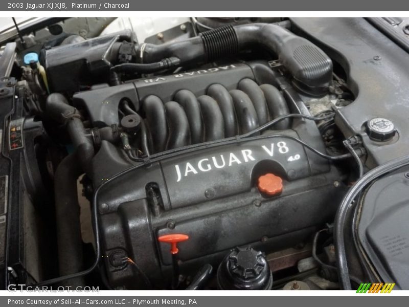 Platinum / Charcoal 2003 Jaguar XJ XJ8