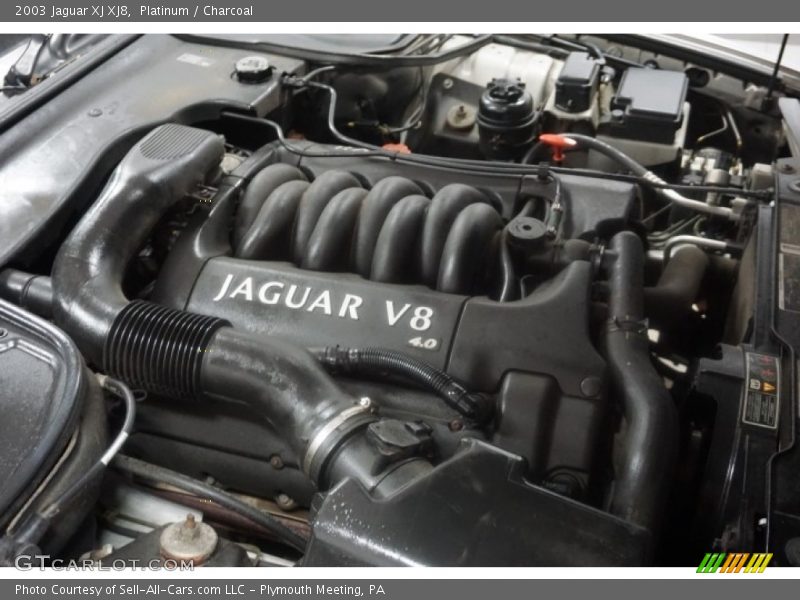 Platinum / Charcoal 2003 Jaguar XJ XJ8
