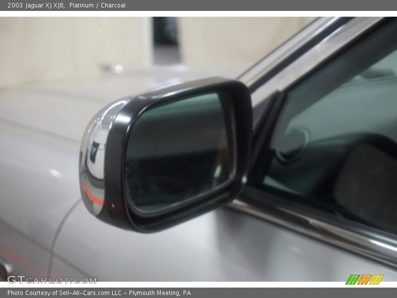 Platinum / Charcoal 2003 Jaguar XJ XJ8