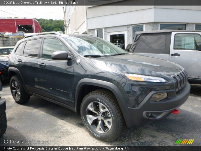 Rhino / Black 2016 Jeep Cherokee Trailhawk 4x4