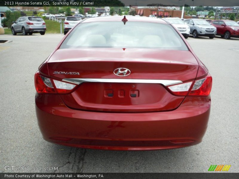 Sparkling Ruby / Camel 2013 Hyundai Sonata GLS