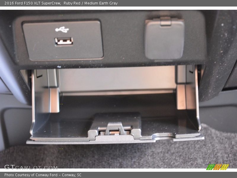 Ruby Red / Medium Earth Gray 2016 Ford F150 XLT SuperCrew