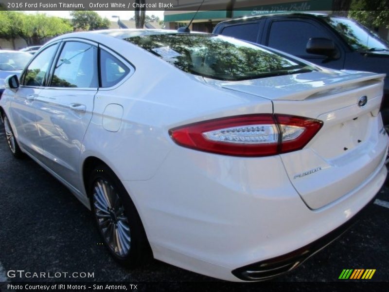Oxford White / Charcoal Black 2016 Ford Fusion Titanium