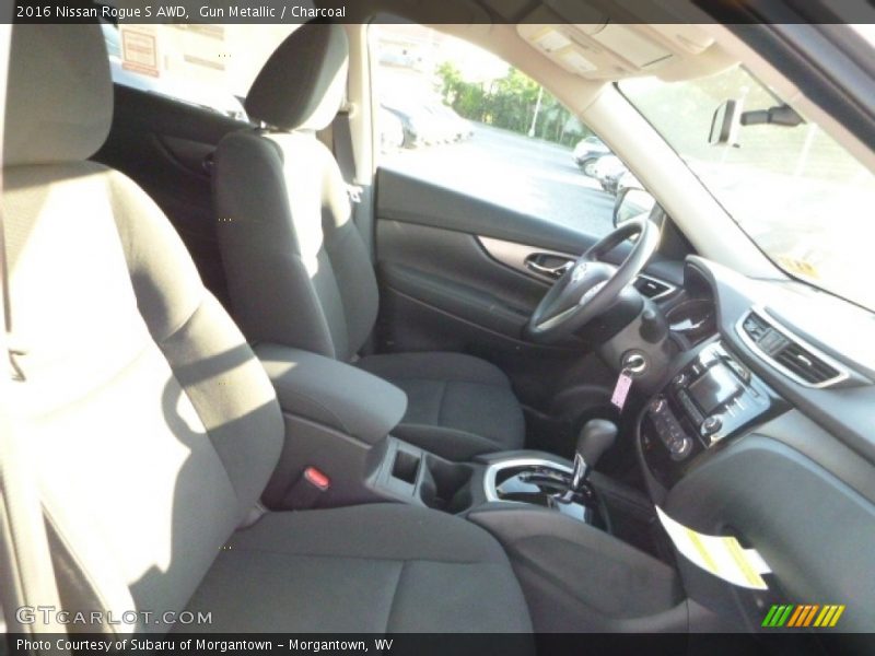 Gun Metallic / Charcoal 2016 Nissan Rogue S AWD