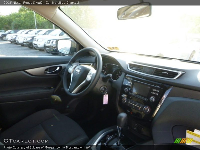 Gun Metallic / Charcoal 2016 Nissan Rogue S AWD