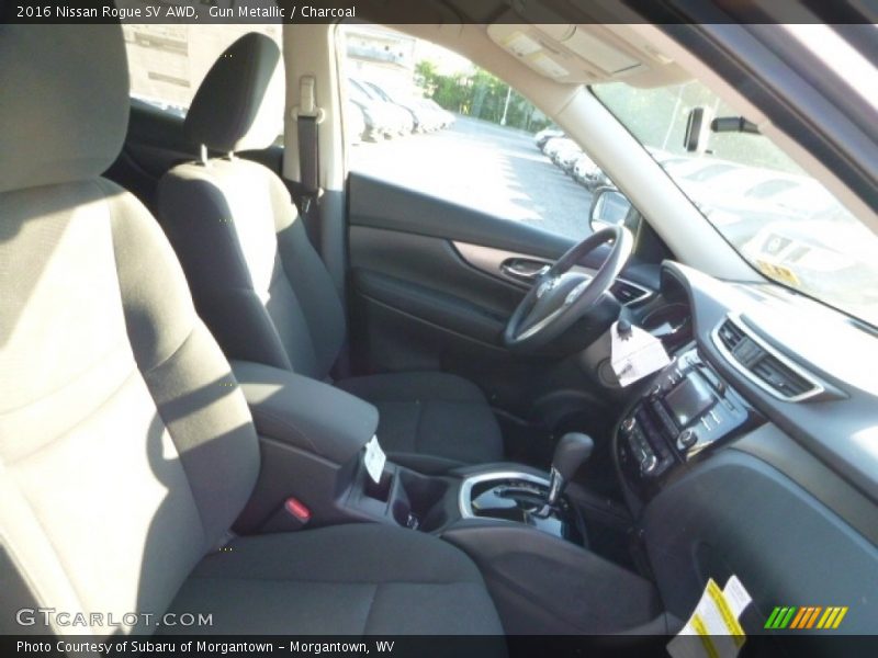 Gun Metallic / Charcoal 2016 Nissan Rogue SV AWD