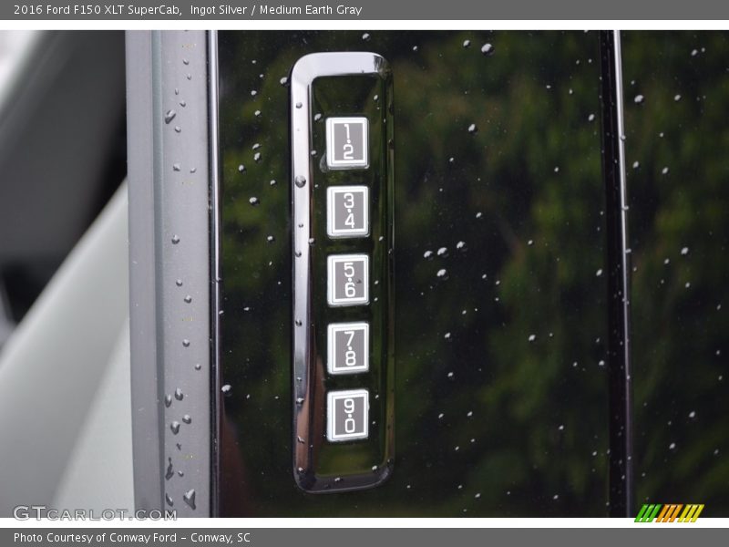 Ingot Silver / Medium Earth Gray 2016 Ford F150 XLT SuperCab
