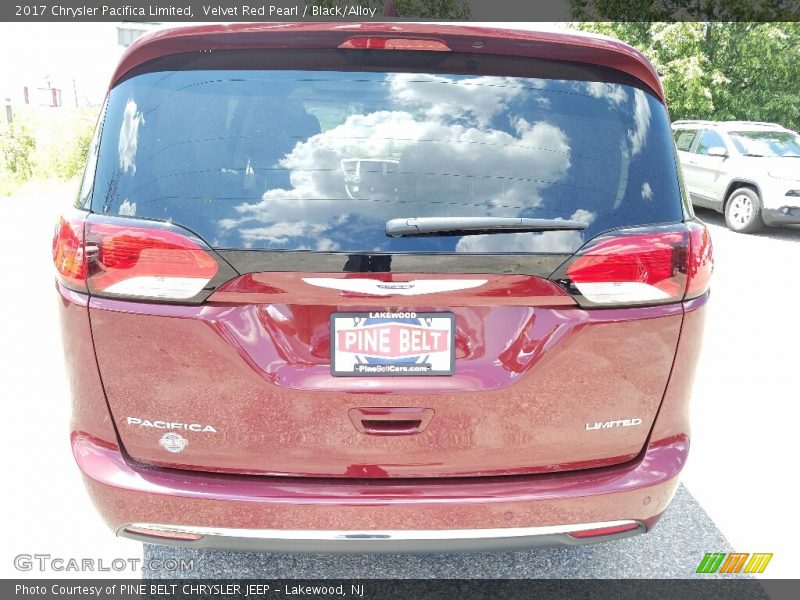 Velvet Red Pearl / Black/Alloy 2017 Chrysler Pacifica Limited