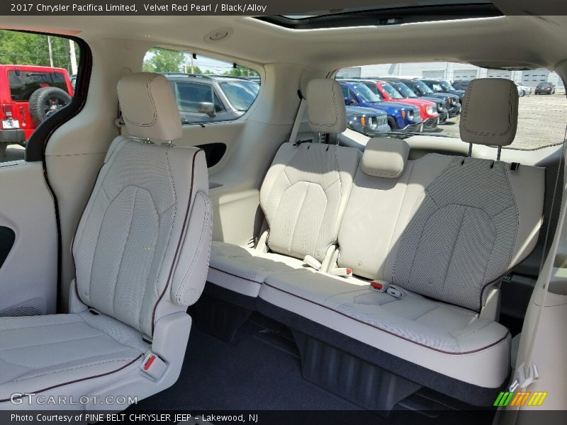 Velvet Red Pearl / Black/Alloy 2017 Chrysler Pacifica Limited