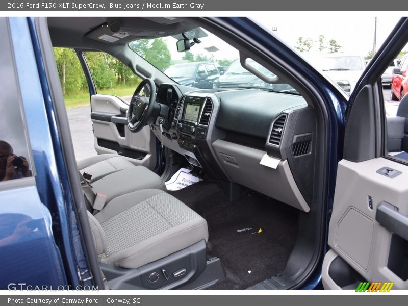 Blue Jeans / Medium Earth Gray 2016 Ford F150 XLT SuperCrew