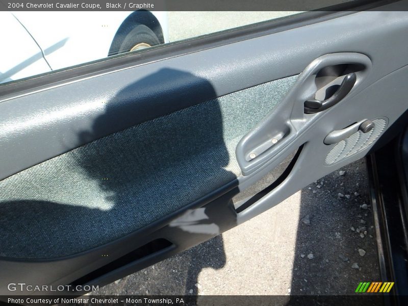 Black / Graphite 2004 Chevrolet Cavalier Coupe