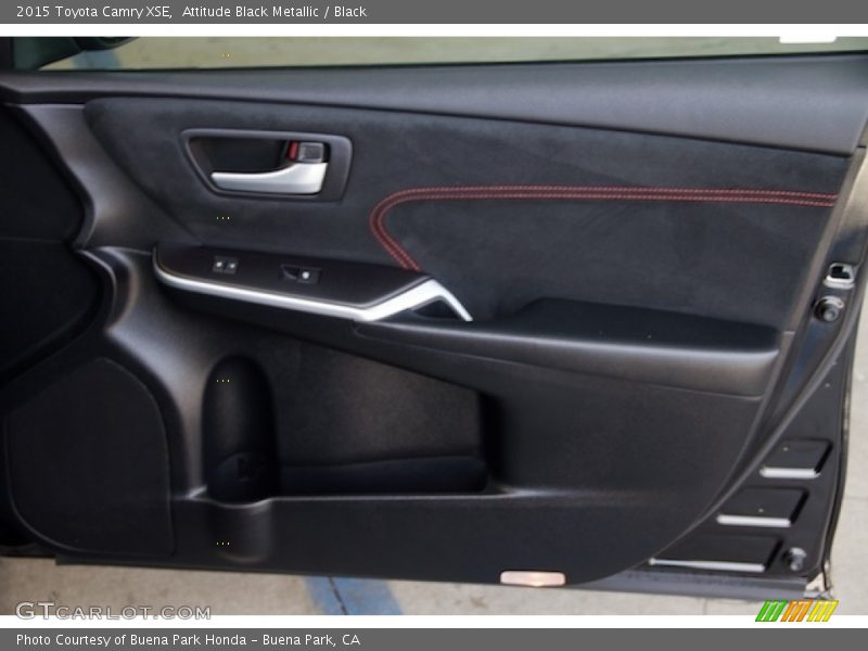 Attitude Black Metallic / Black 2015 Toyota Camry XSE