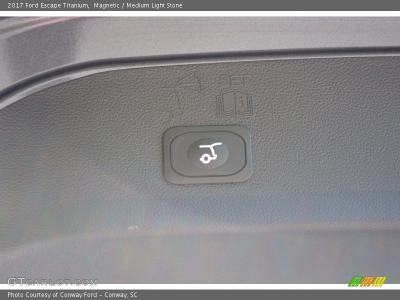 Magnetic / Medium Light Stone 2017 Ford Escape Titanium