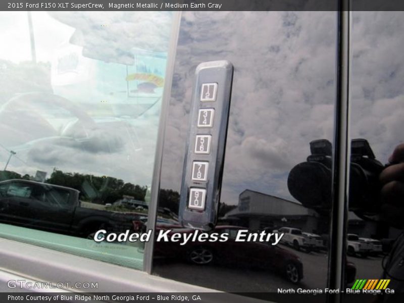 Magnetic Metallic / Medium Earth Gray 2015 Ford F150 XLT SuperCrew