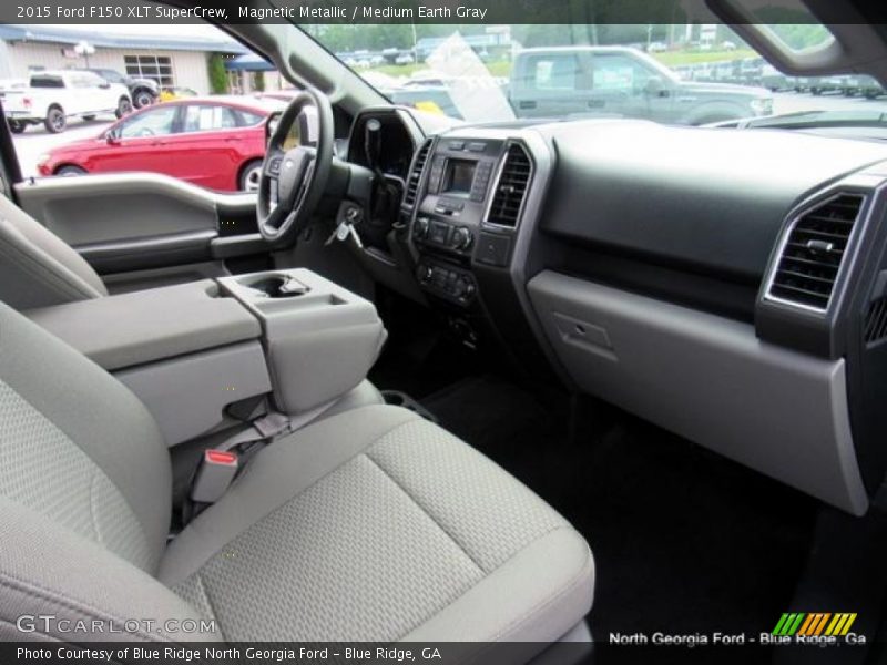 Magnetic Metallic / Medium Earth Gray 2015 Ford F150 XLT SuperCrew