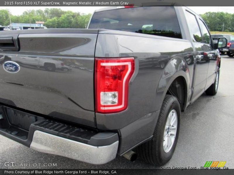 Magnetic Metallic / Medium Earth Gray 2015 Ford F150 XLT SuperCrew