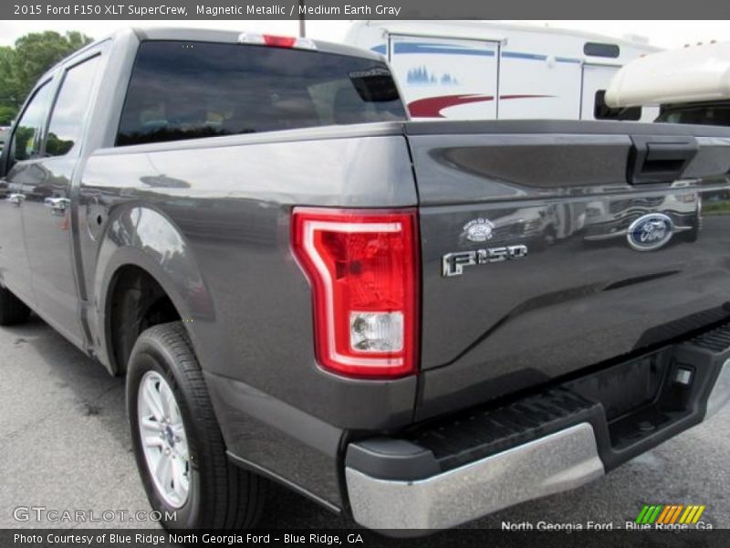 Magnetic Metallic / Medium Earth Gray 2015 Ford F150 XLT SuperCrew