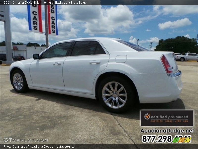 Bright White / Black/Light Frost Beige 2014 Chrysler 300