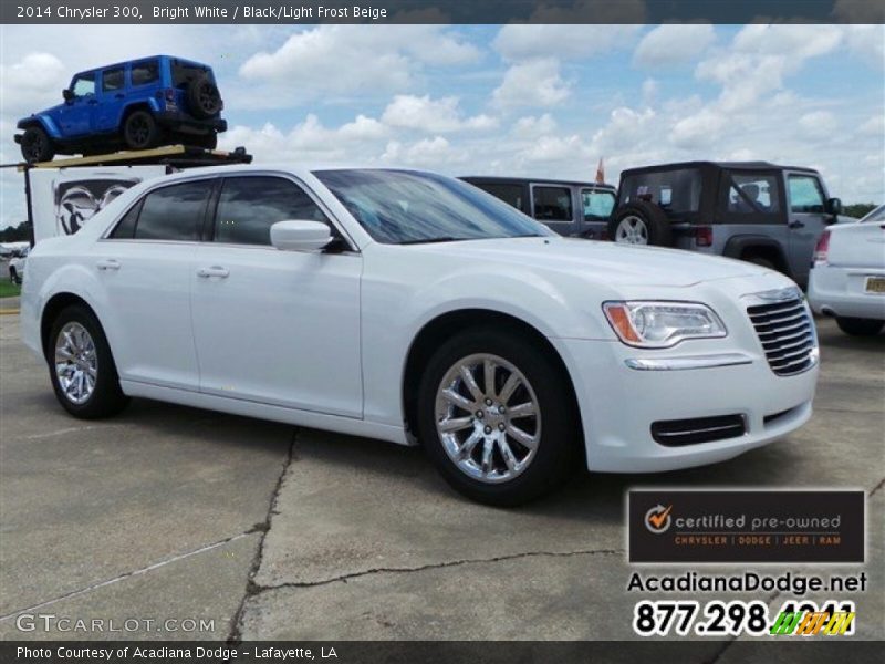 Bright White / Black/Light Frost Beige 2014 Chrysler 300