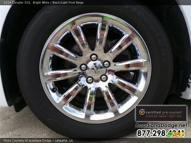 Bright White / Black/Light Frost Beige 2014 Chrysler 300