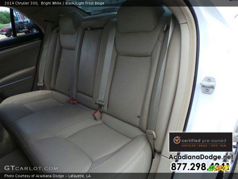 Bright White / Black/Light Frost Beige 2014 Chrysler 300