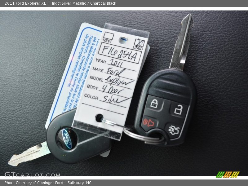 Ingot Silver Metallic / Charcoal Black 2011 Ford Explorer XLT