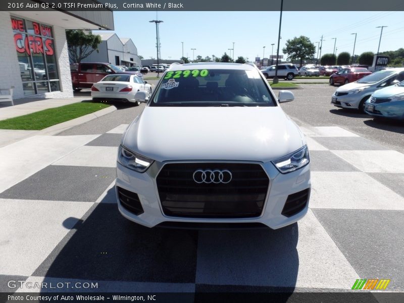 Cortina White / Black 2016 Audi Q3 2.0 TSFI Premium Plus