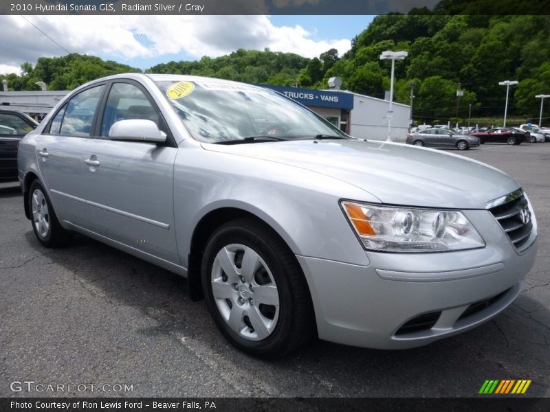 Radiant Silver / Gray 2010 Hyundai Sonata GLS