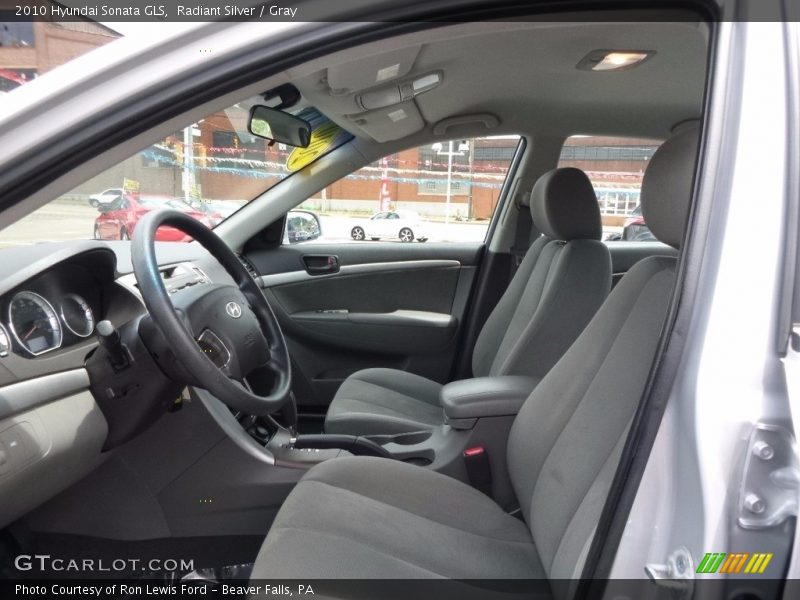 Radiant Silver / Gray 2010 Hyundai Sonata GLS