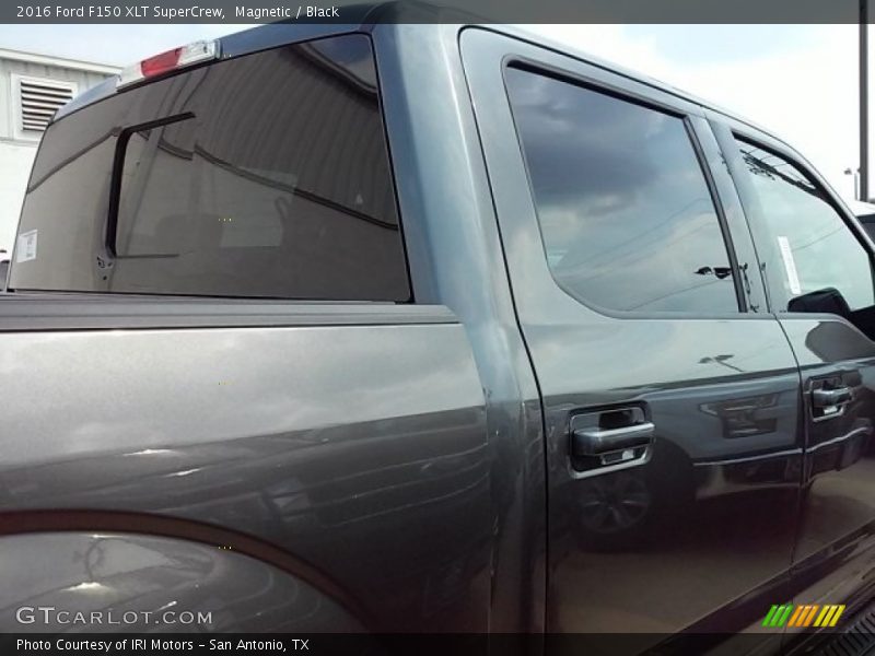 Magnetic / Black 2016 Ford F150 XLT SuperCrew