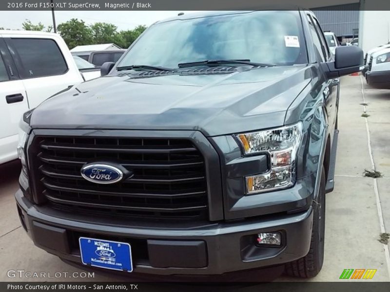 Magnetic / Black 2016 Ford F150 XLT SuperCrew