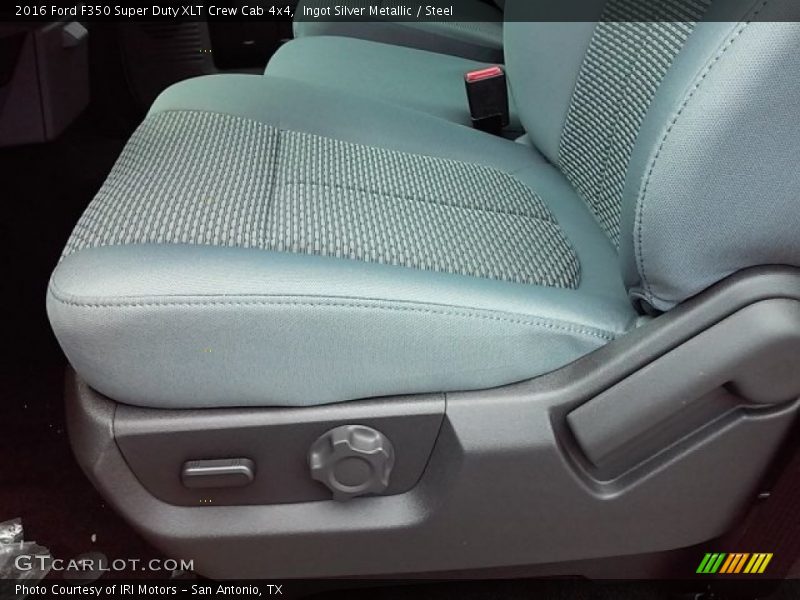 Ingot Silver Metallic / Steel 2016 Ford F350 Super Duty XLT Crew Cab 4x4