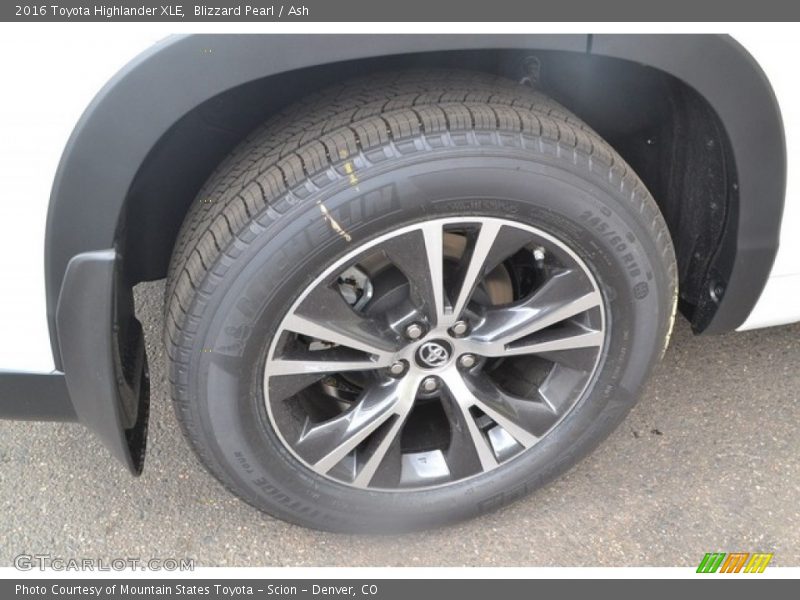 Blizzard Pearl / Ash 2016 Toyota Highlander XLE