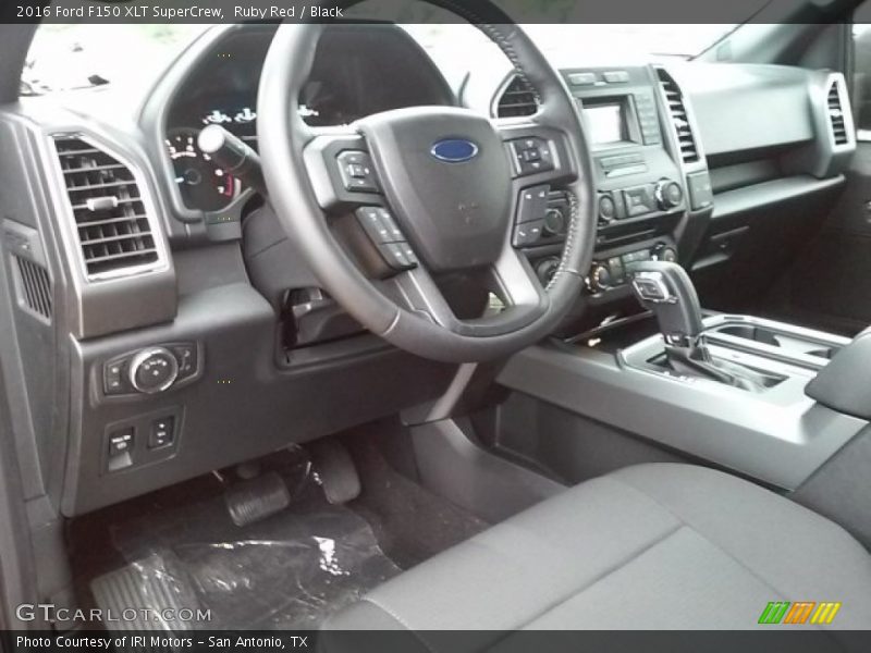 Ruby Red / Black 2016 Ford F150 XLT SuperCrew