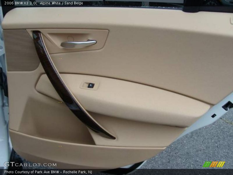 Alpine White / Sand Beige 2006 BMW X3 3.0i