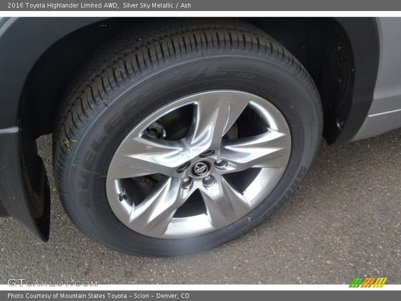 Silver Sky Metallic / Ash 2016 Toyota Highlander Limited AWD