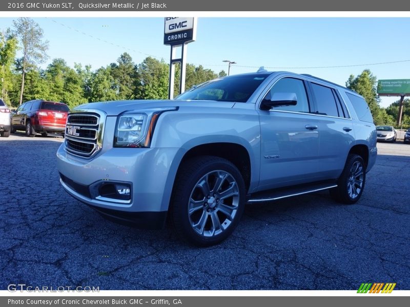Quicksilver Metallic / Jet Black 2016 GMC Yukon SLT