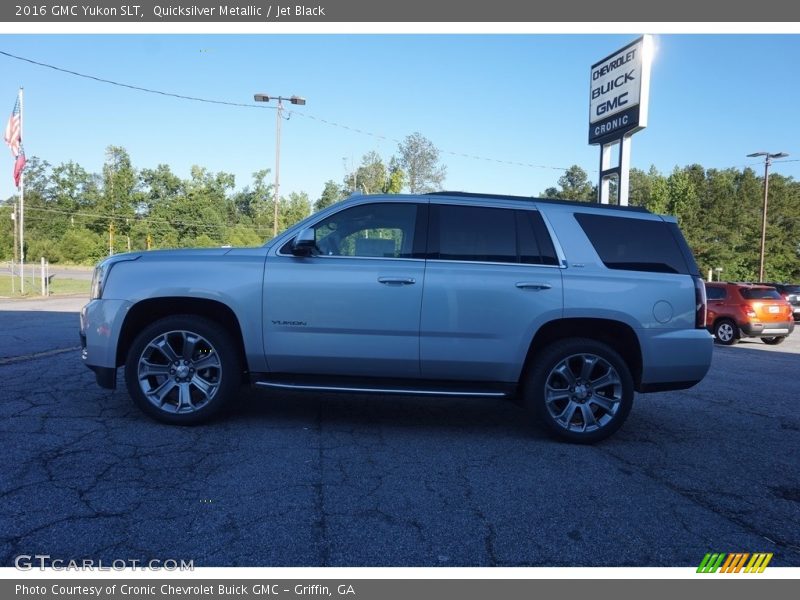 Quicksilver Metallic / Jet Black 2016 GMC Yukon SLT