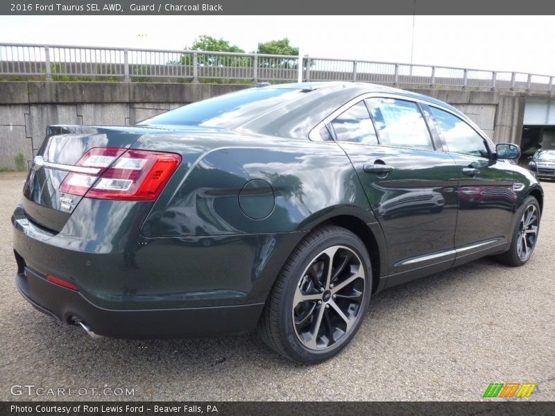 Guard / Charcoal Black 2016 Ford Taurus SEL AWD