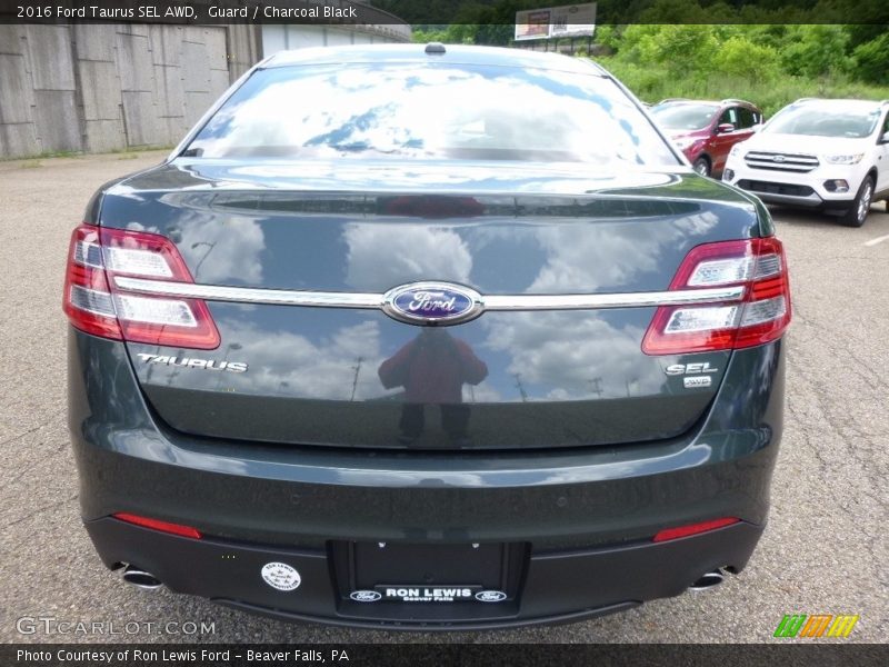 Guard / Charcoal Black 2016 Ford Taurus SEL AWD